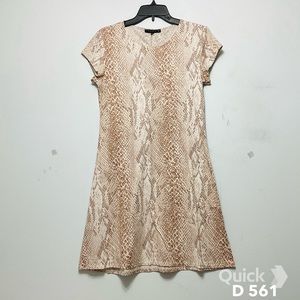 M - NWT Tiana B Snake Print Sleeveless Dress